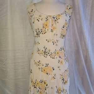 Yellow rose dress